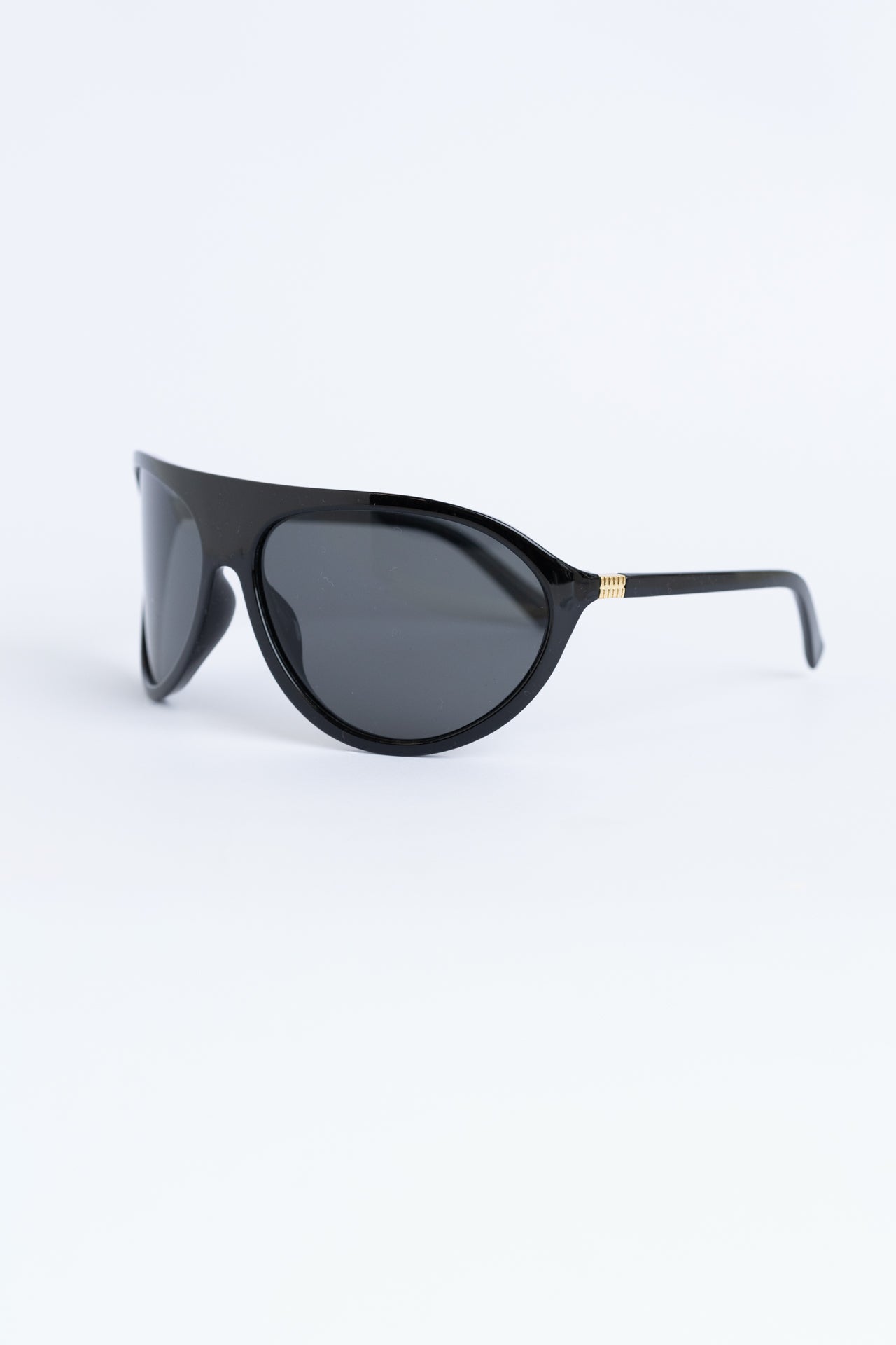 PARADIS BLACK