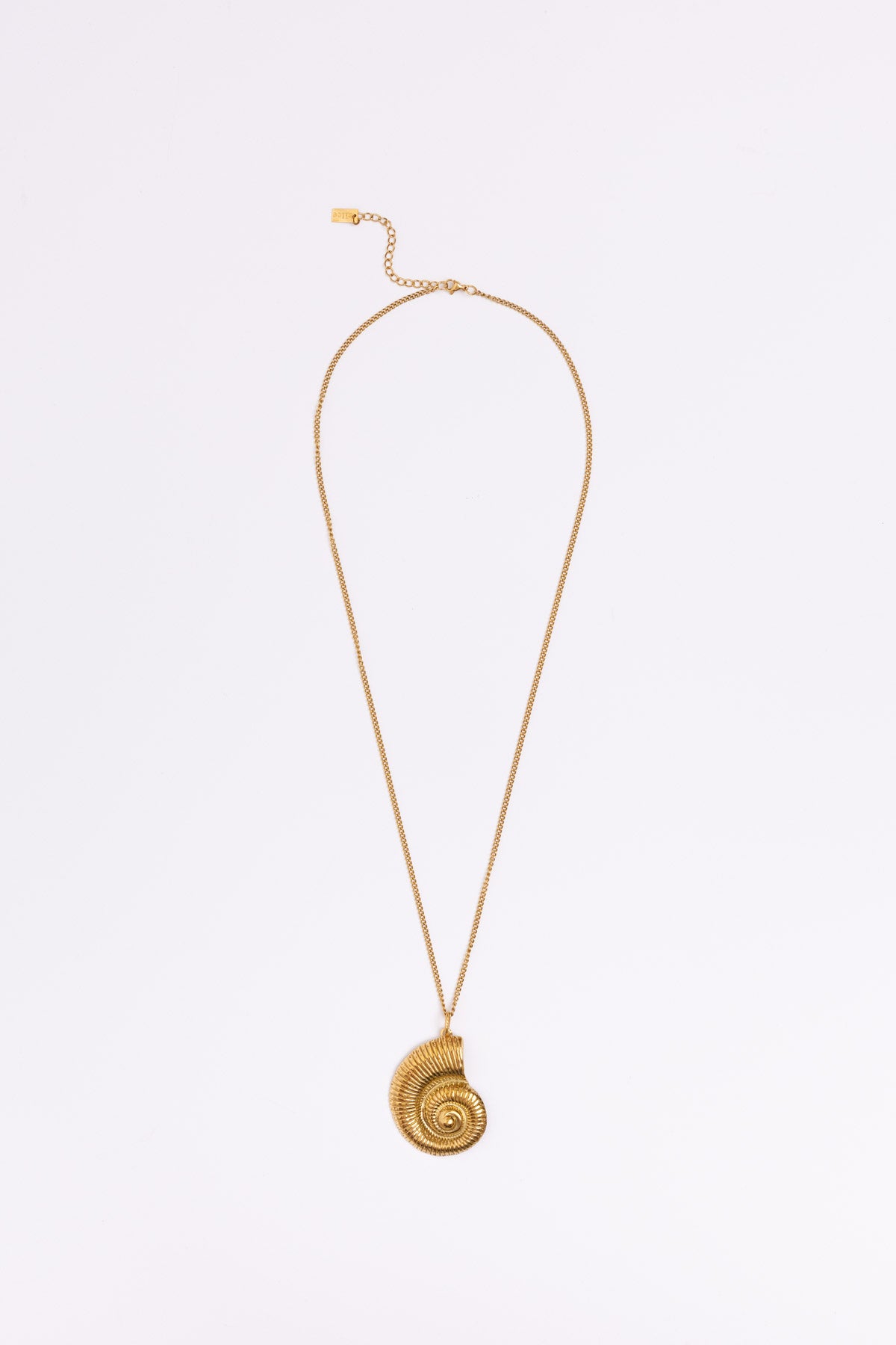 COASTAL NECKLACE