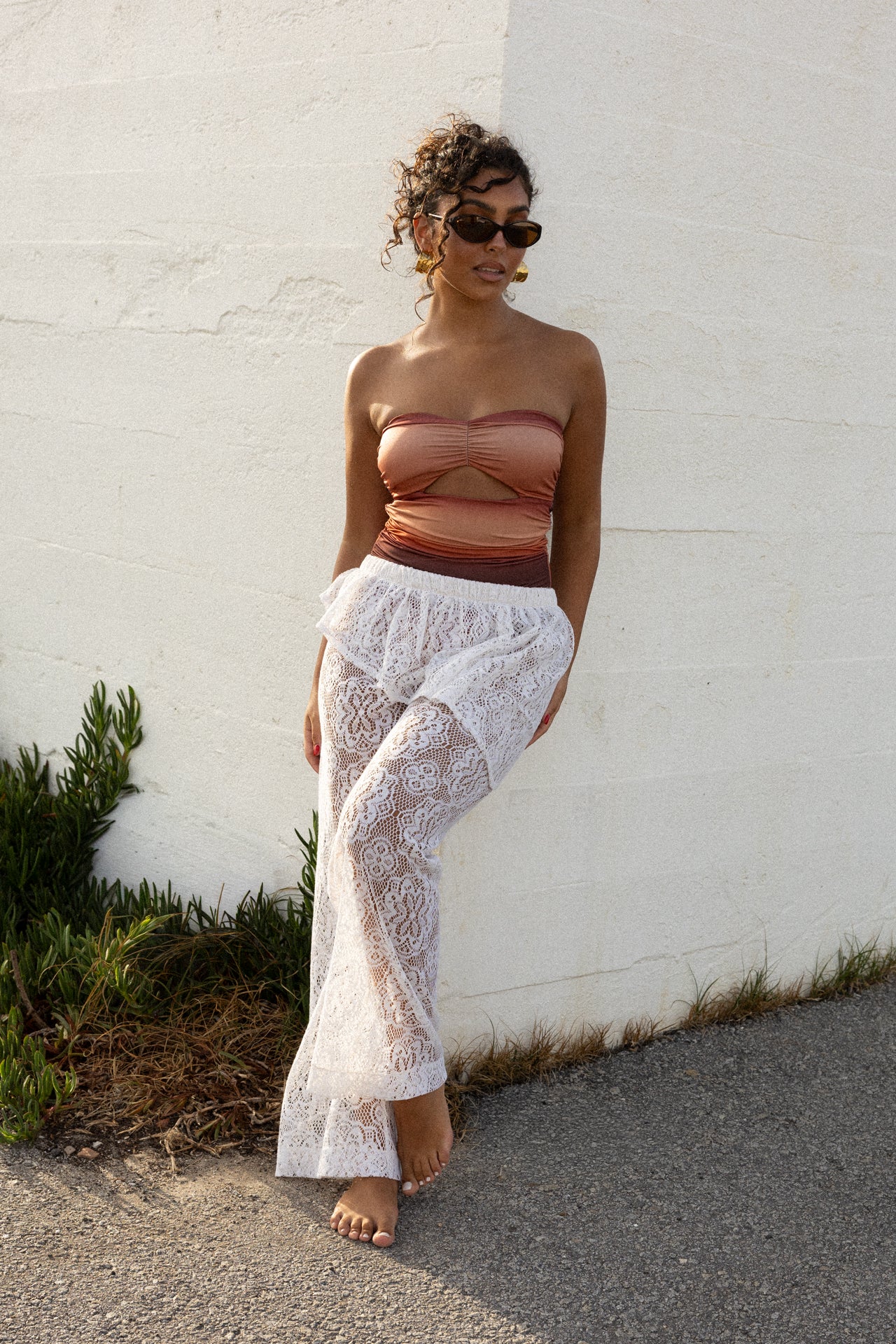 ROSETTE RUFFLED TROUSERS