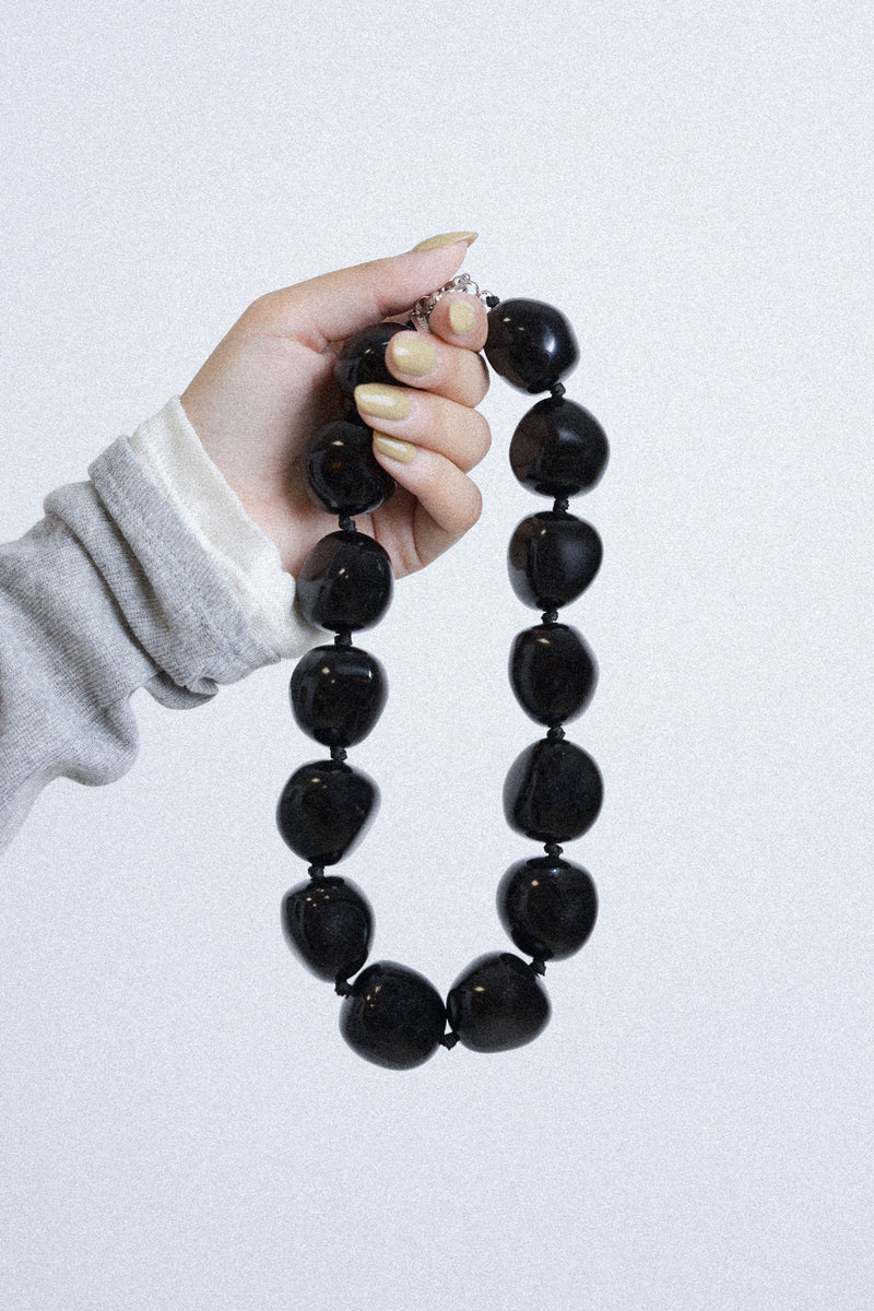 BIG NECKLACE BLACK