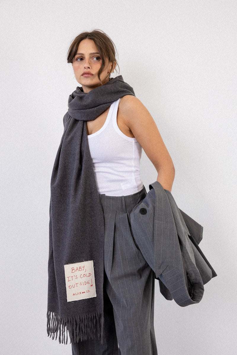 ALICE SCARF GREY