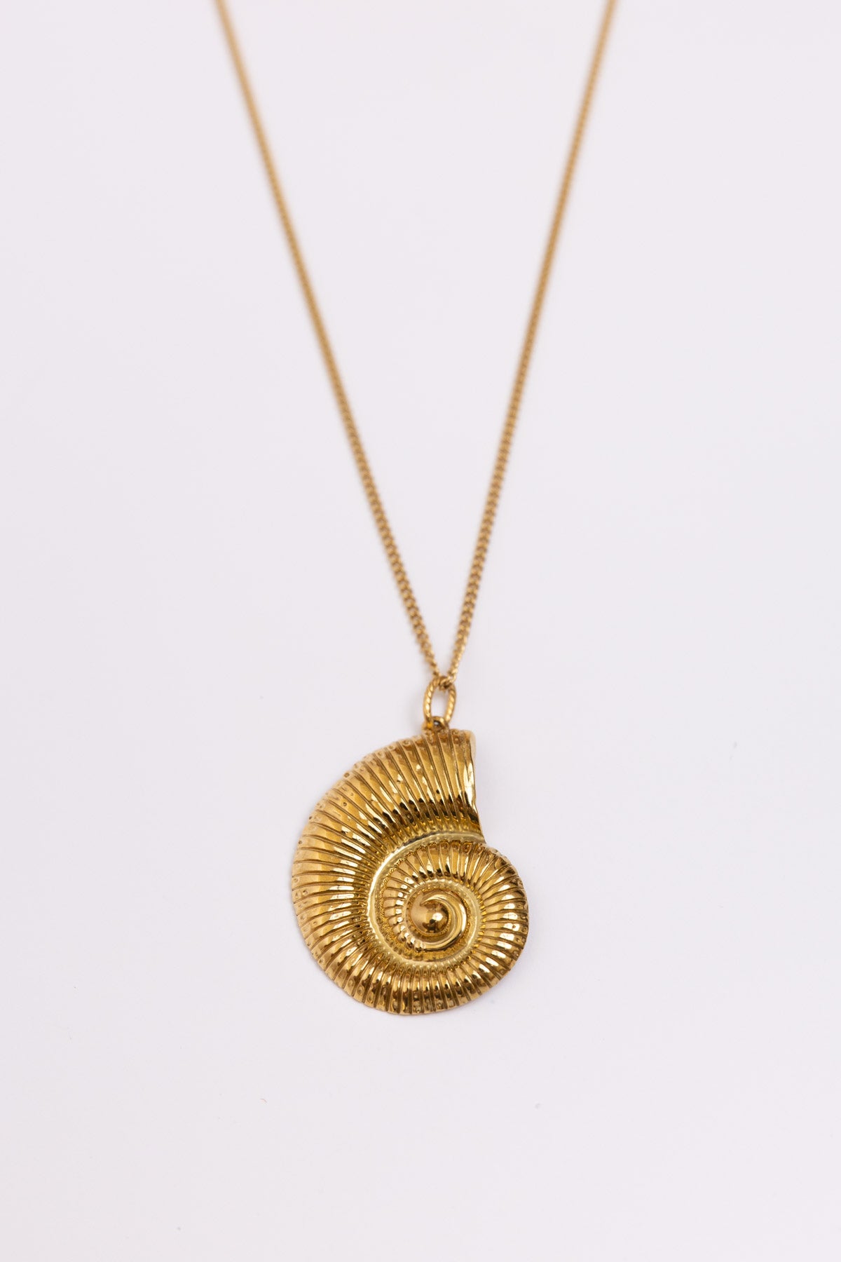 COASTAL NECKLACE