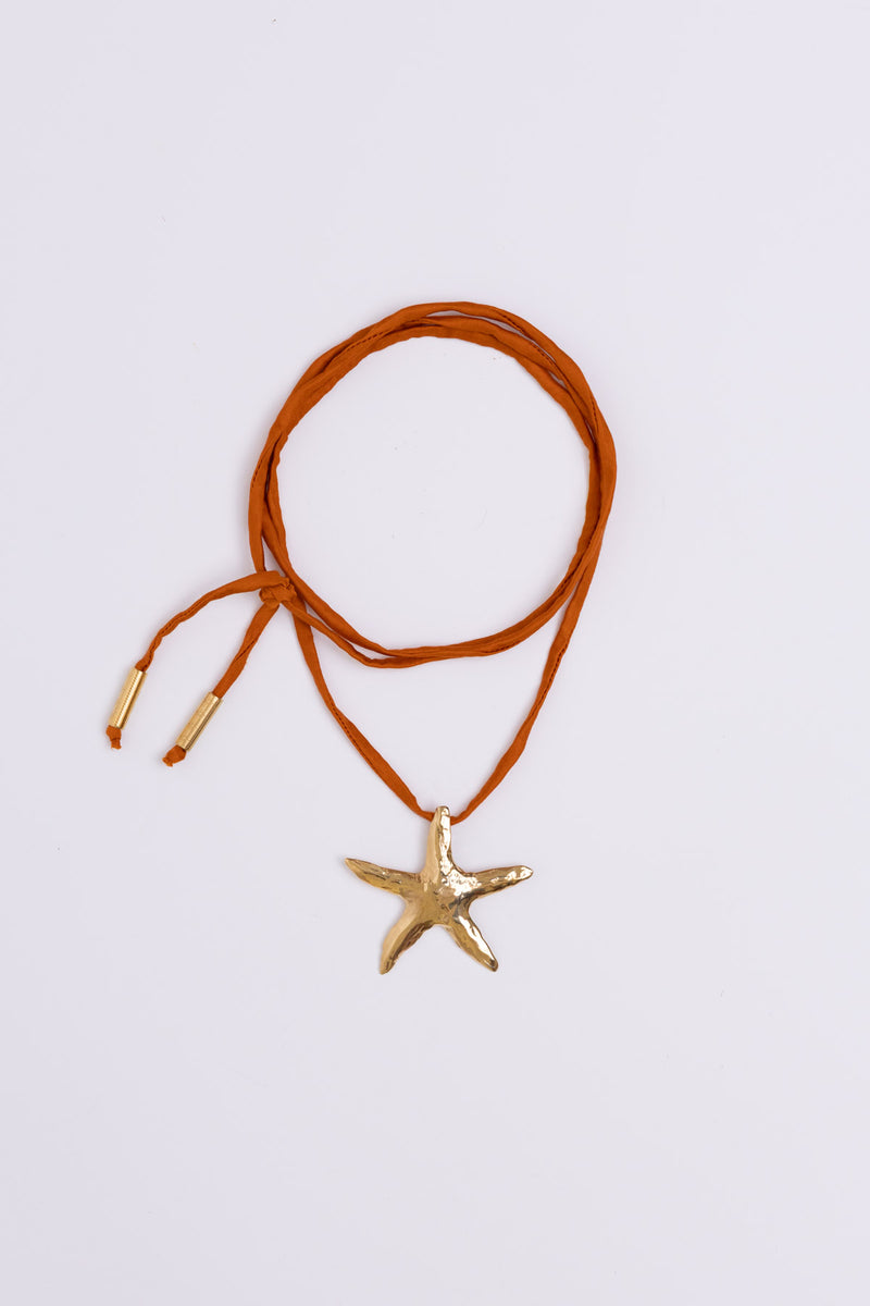 STARFISH NECKLACE