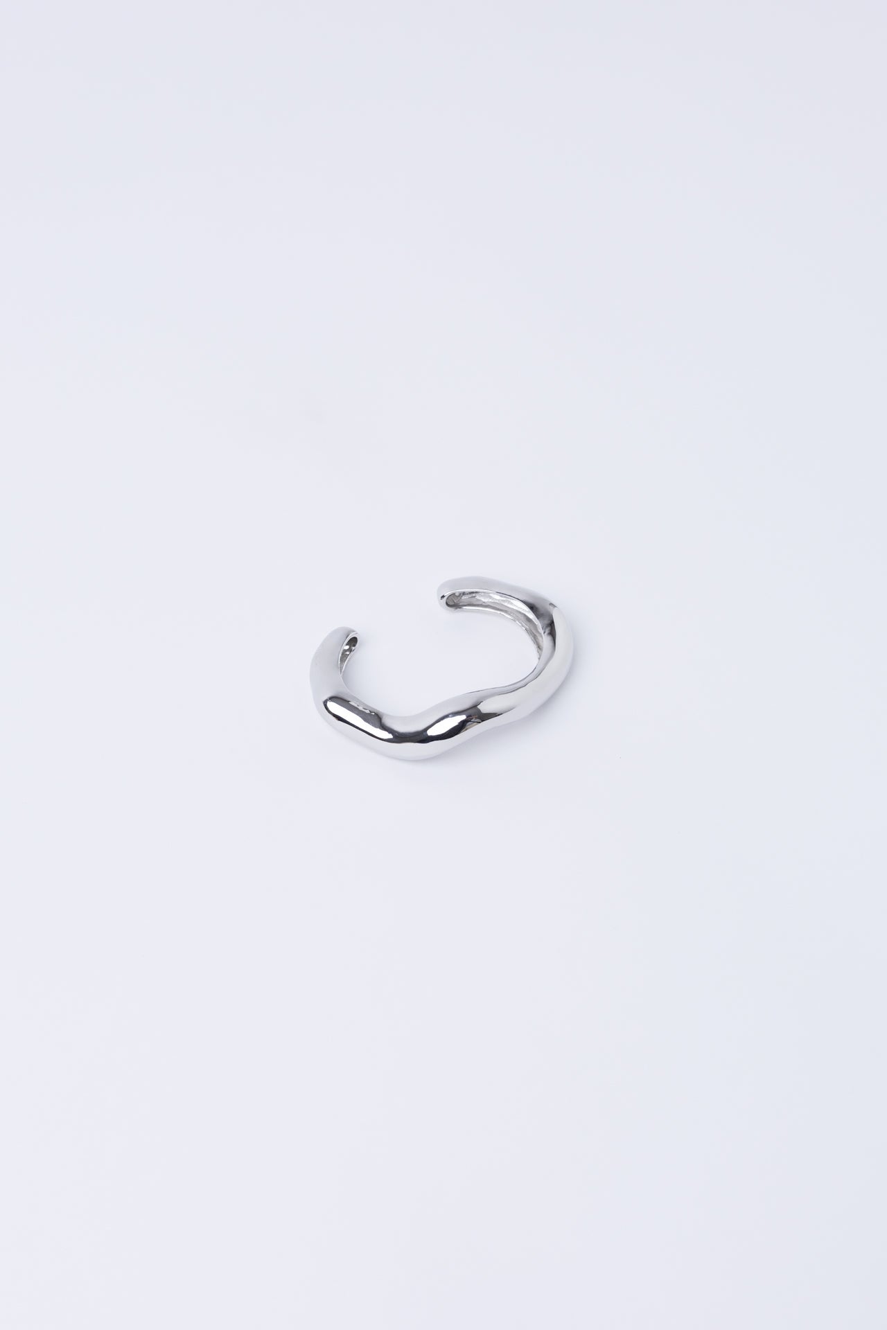 TWIST CUFF SILVER