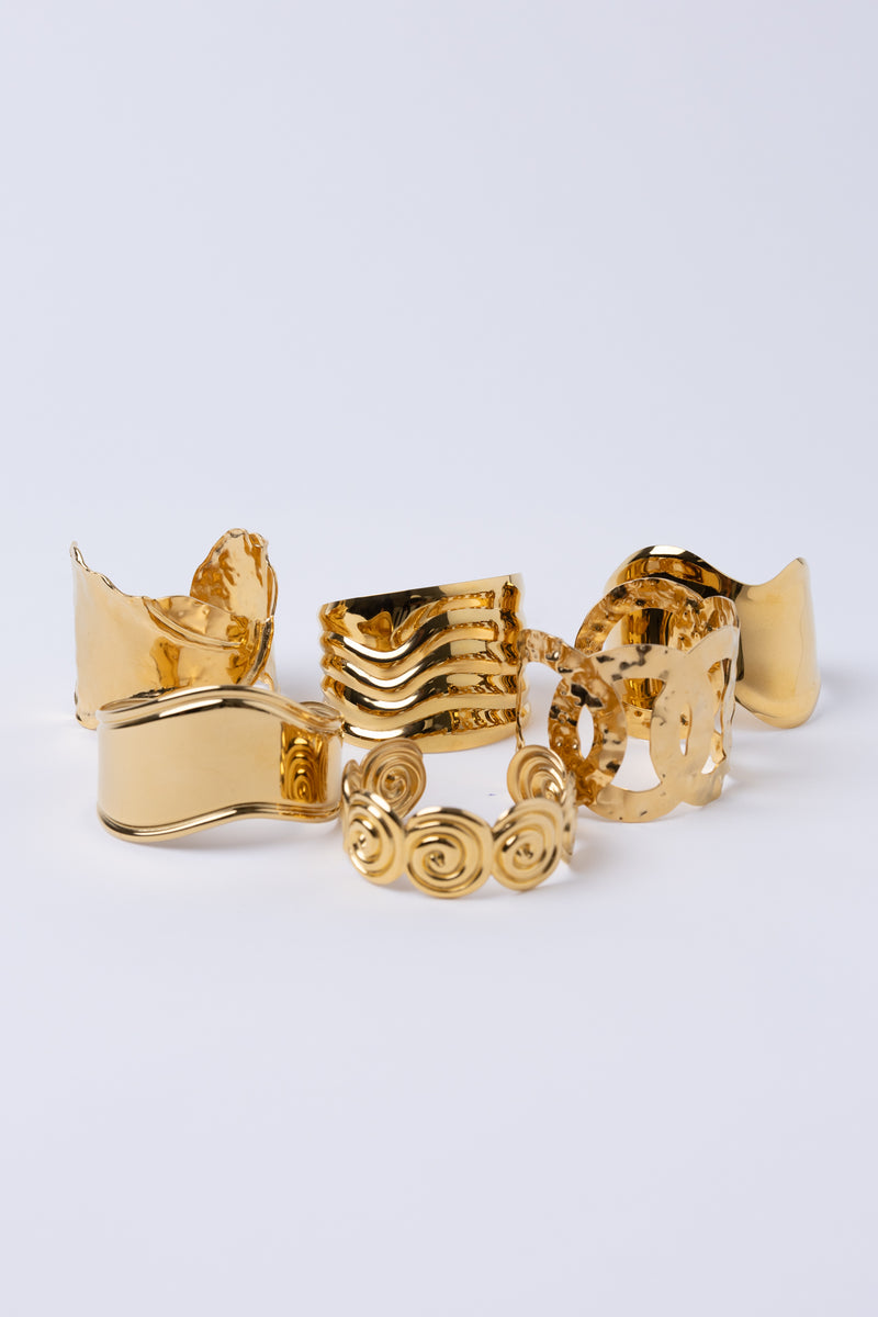 HOOP CUFF
