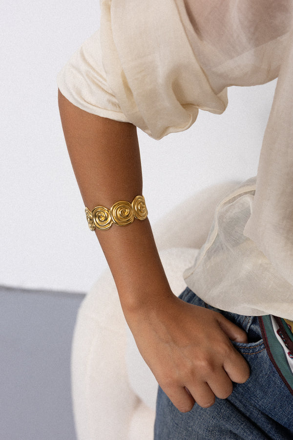 SPIRAL CUFF