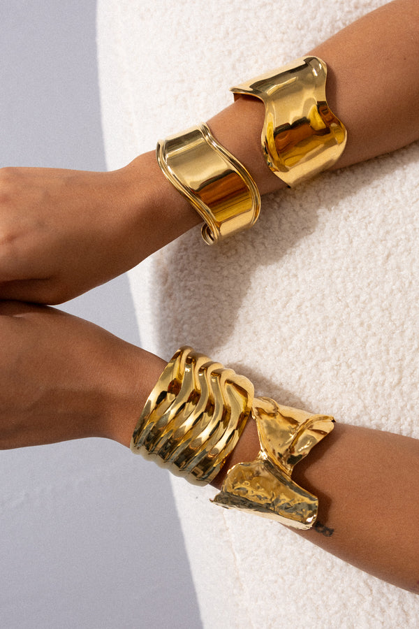 WAVE CUFF
