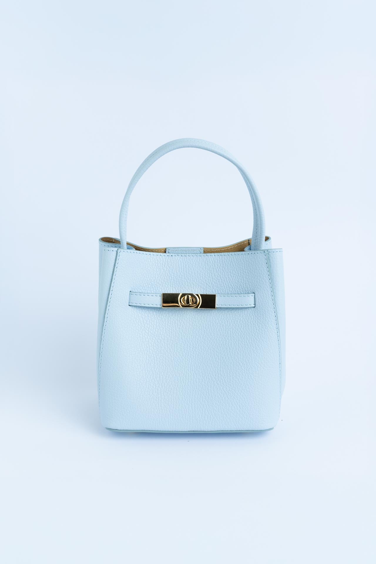 BUCKET BLUE