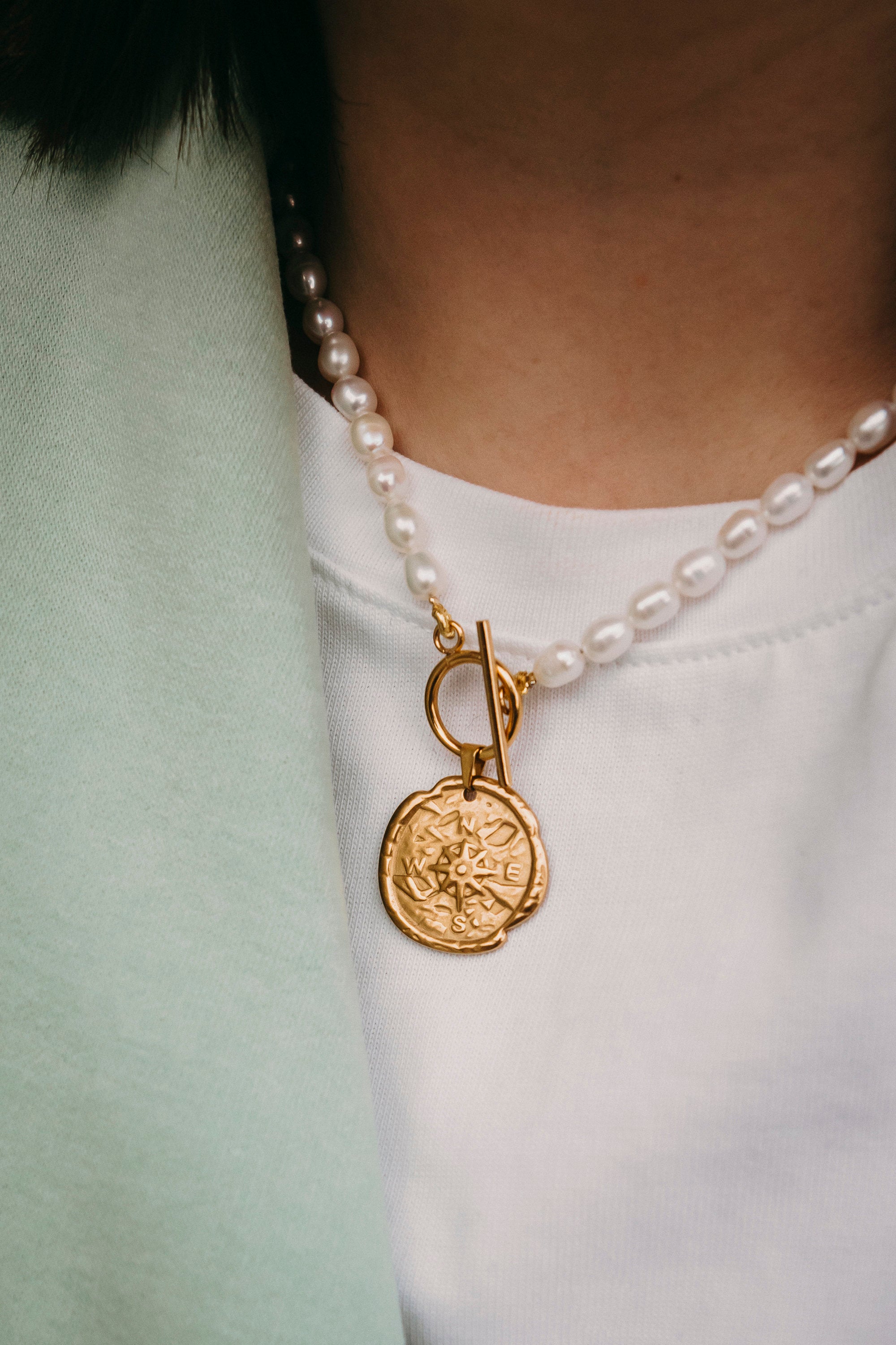 HELEN NECKLACE